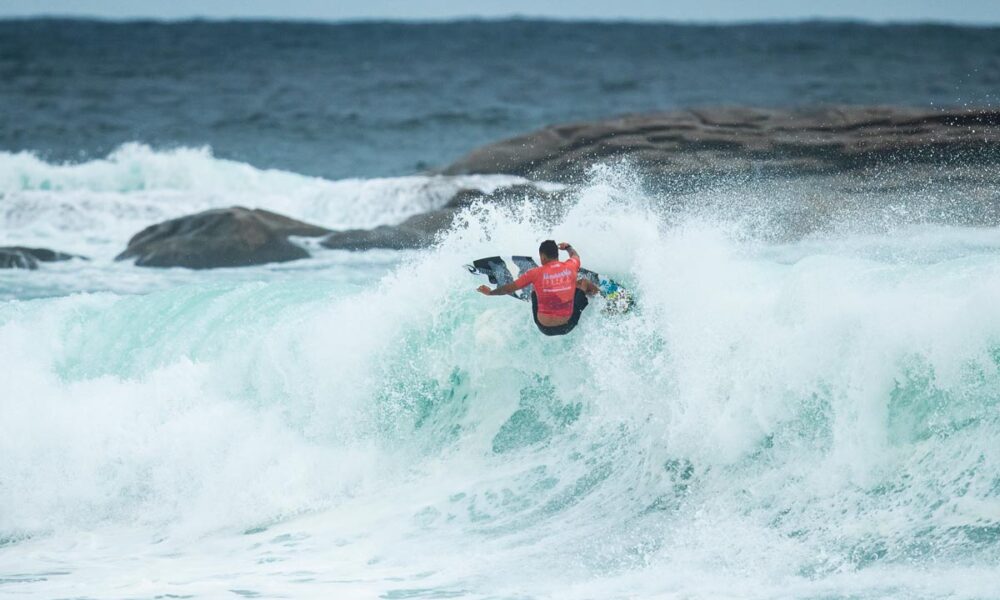Samuel Pupo, Challenger Series 2023, Circuito Mundial de Surfe, Praia de Itaúna, Previsão das Ondas, Saquarema, World Surf League, WSL. Foto: WSL / Thiago Diz