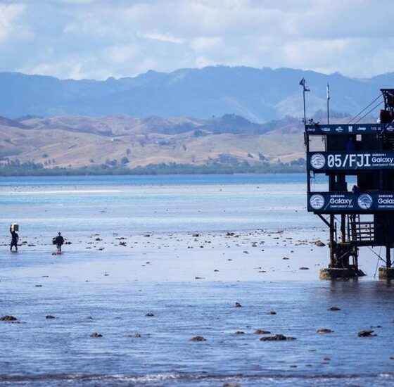 World Surf League (WSL) doa 60 mil dólares fijianos para reconstrução de torre de julgamento em Fiji que foi destruída por ciclone. Foto: Reprodução / WSL
