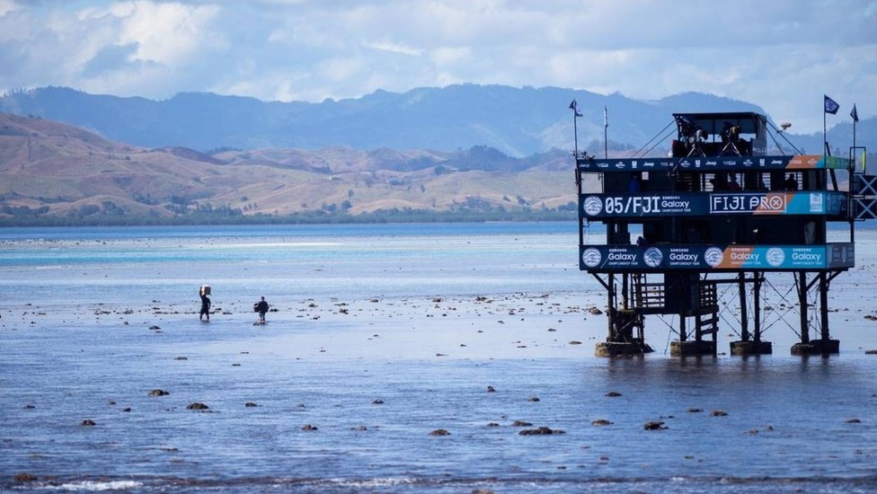 World Surf League (WSL) doa 60 mil dólares fijianos para reconstrução de torre de julgamento em Fiji que foi destruída por ciclone. Foto: Reprodução / WSL