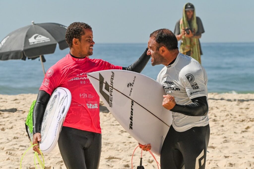 Douglas Silva e Alan Donato, I ♥ PRIO Dream Tour Rio/RJ, São Conrado (RJ), Circuito Brasileiro de Surf 2024, Confederação Brasileira de Surf (CBSurf). Foto: David Castro