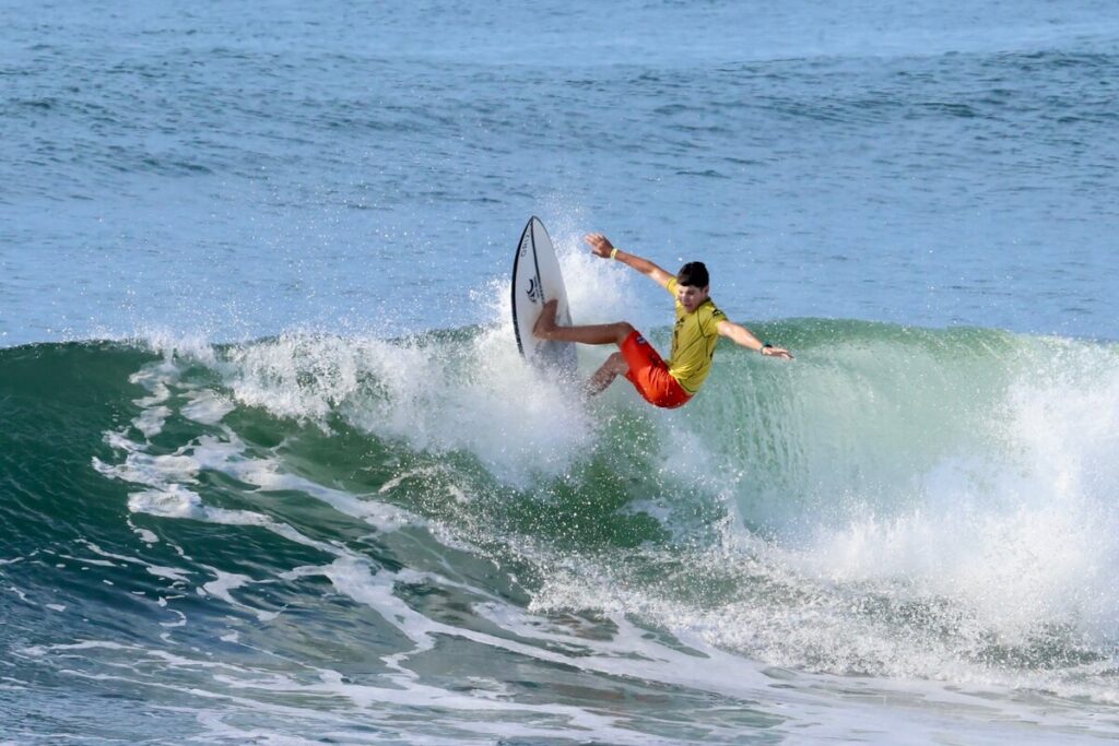 Nicolas Oliveira é vice-campeão Sub-14 no Alas Pro Tour na Guatemala e alcança 5º lugar na Sub-18. Foto: Divulgação ALAS