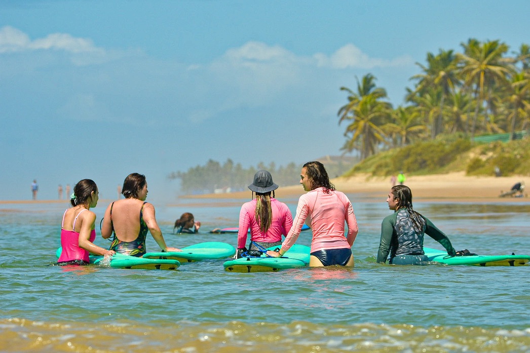 Nay Surf Club, Salvador, Bahia, surfe feminino, empoderamento, clube de surf, mulheres. Foto: @daniel_oliveirafotoss