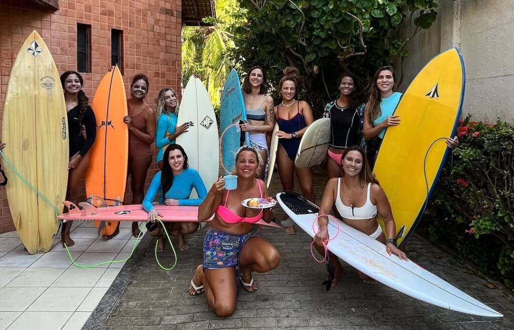 Nay Surf Club, Salvador, Bahia, surfe feminino, empoderamento, clube de surf, mulheres. Foto: @daniel_oliveirafotoss