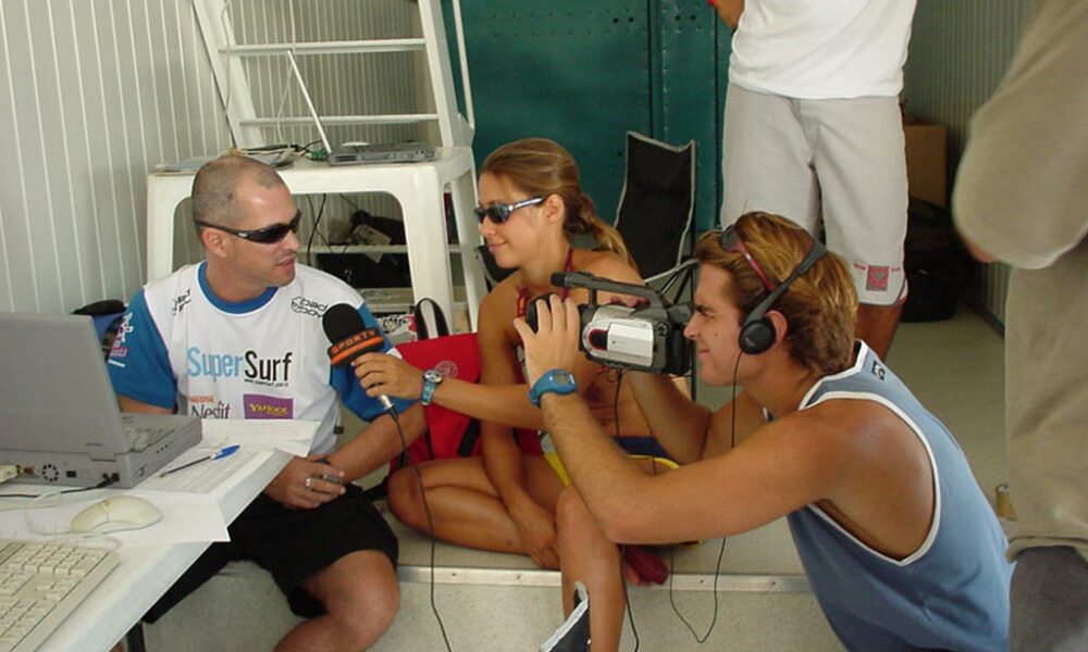 Encerramento de ciclo histórico de João Carvalho na WSL, com 30 anos de contribuição ao surfe brasileiro e novos projetos pela frente. Foto: Arquivo pessoal