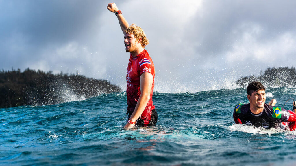 John John Florence e Gabriel Medina, Pipe Pro, Banzai Pipeline, Hawaii, North Shore de Oahu, WSL, World Surf League, Circuito Mundial de Surf, Havaí. Foto: Divulgação WSL