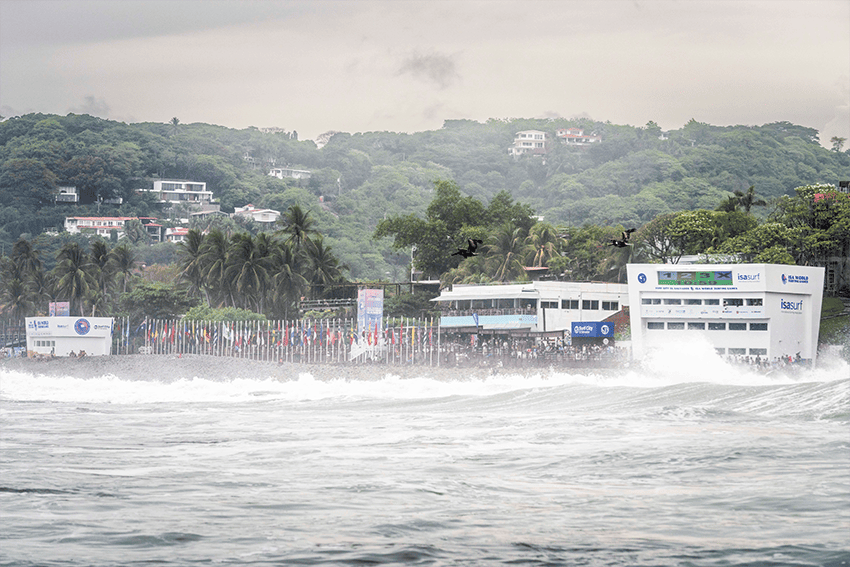 Seis grandes eventos da ISA serão realizados em Surf City El Salvador nos próximos três anos. Foto: ISA / Sean Evans