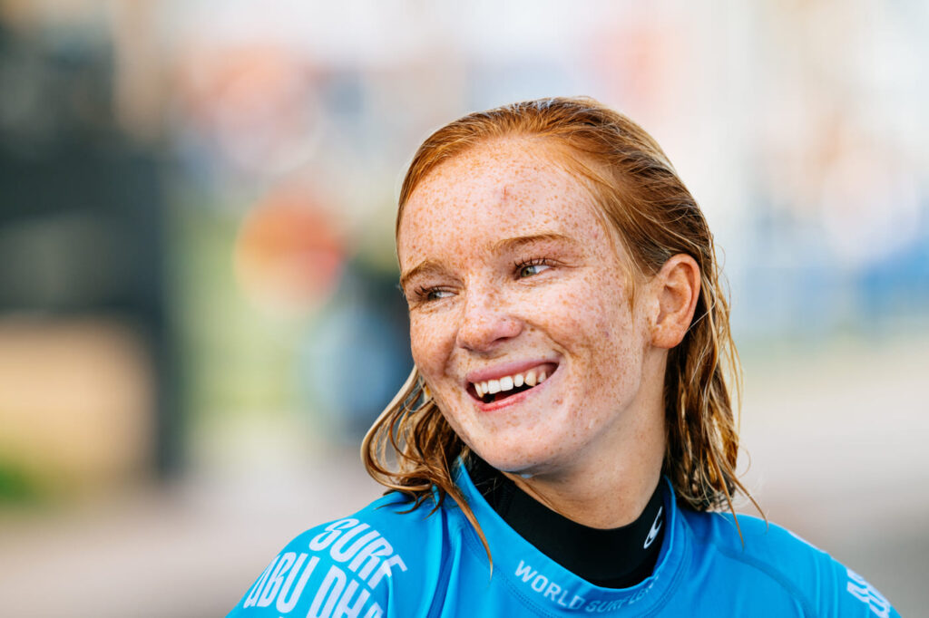 Caitlin Simmers, Surf Abu Dhabi Pro 2025, Emirados Árabes, World Surf League, Circuito Mundial de Surf 2025. Foto: WSL / Thiago Diz