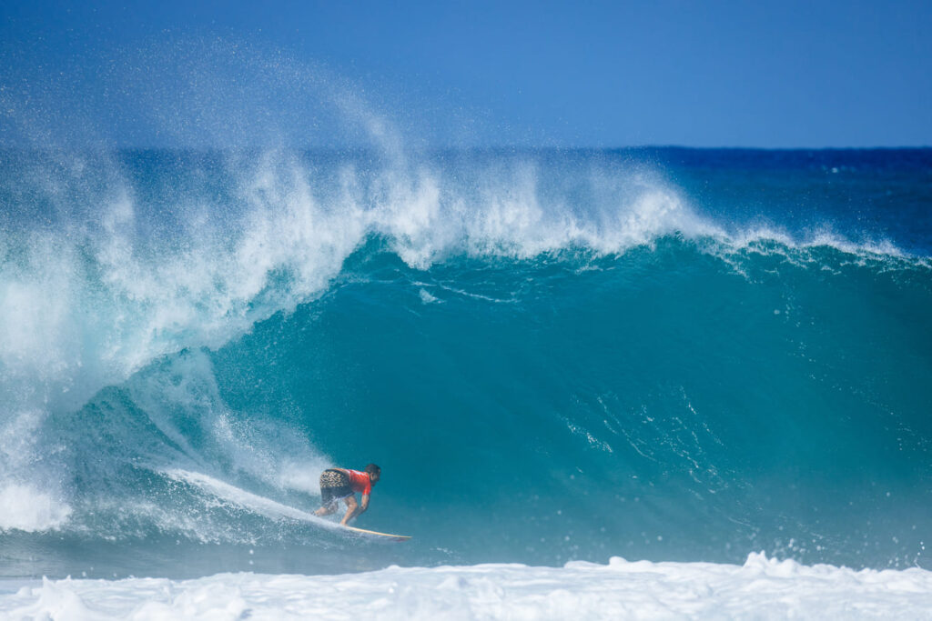 Italo Ferreira, Lexus Pipe Pro 2025, Banzai Pipeline, Hawaii, North Shore de Oahu, WSL, World Surf League, Circuito Mundial de Surf, Havaí. Foto: WSL / Tony Heff