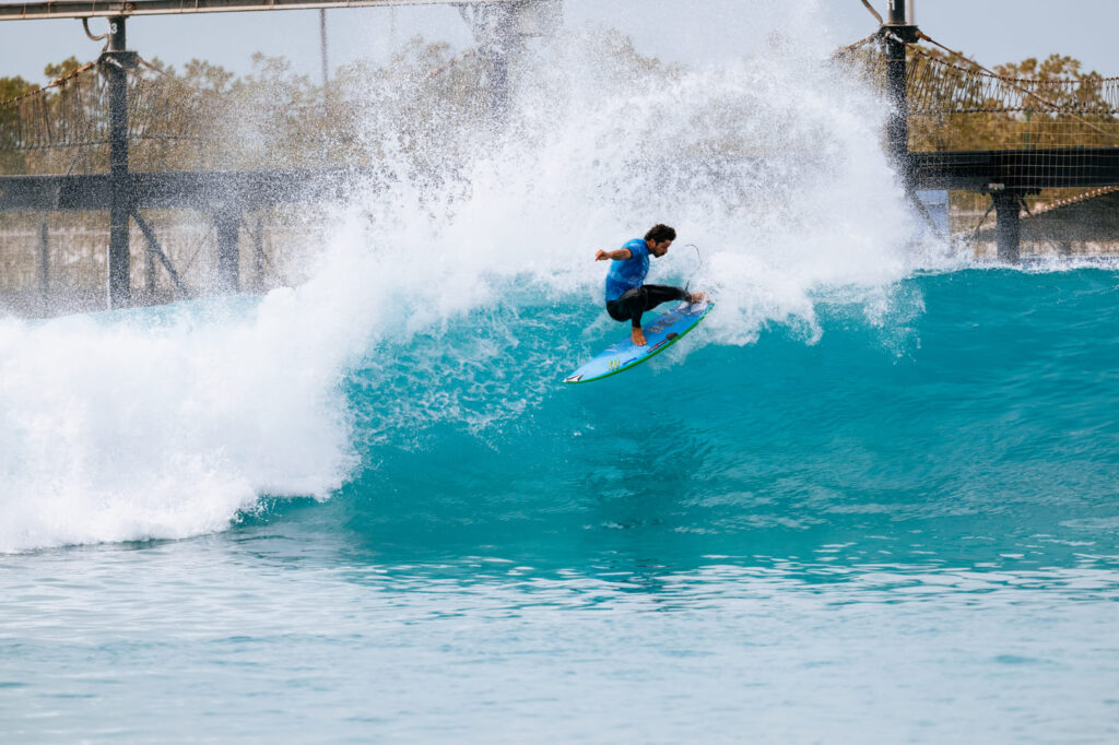 Yago Dora, Surf Abu Dhabi Pro 2025, Emirados Árabes, World Surf League, Circuito Mundial de Surf 2025. Foto: WSL / Thiago Diz