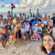 Uri Valadão foi homenageado na Escolinha Uri Valadão, em Piatã, após sua vitória na primeira etapa do Mundial de Bodyboard 2025. Foto: Escolinha Uri Valadão