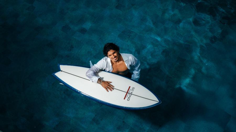 Gabriel Medina inicia um novo capítulo em sua carreira ao se tornar sócio da KSM Realty e embaixador do Beyond The Club, o primeiro clube com praia e ondas perfeitas de São Paulo. Foto: Divulgação / Rafa Leforte