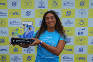 27 Daniela Rosas Circuito Banco do Brasil de Surfe Etapa São Sebastião Aleko Stergiou 2