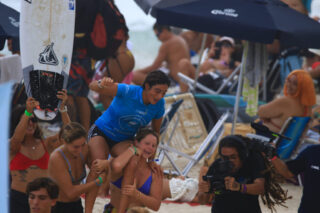 27 Daniela Rosas Circuito Banco do Brasil de Surfe Etapa São Sebastião Aleko Stergiou 3