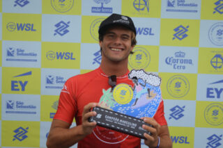 27 Mateus Herdy Circuito Banco do Brasil de Surfe Etapa São Sebastião Aleko Stergiou 1