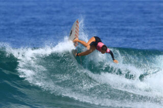 27 Sophia Goncalves Circuito Banco do Brasil de Surfe Etapa São Sebastião Aleko Stergiou 6