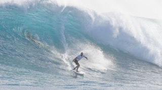 Jadson André é vice-campeão do Urca Challenge 2025 em Guamaré, Rio Grande do Norte, Big Swell, Ondas Grandes, Urca do Minhoto. Foto: Alexandre Alessy