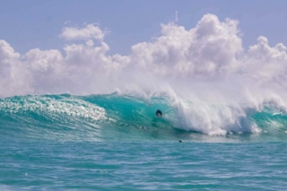 Pedro Calado vence o Urca Challenge 2025 com nota 10 em Guamaré, Rio Grande do Norte, Big Swell, Ondas Grandes, Urca do Minhoto. Foto: Cleiton Nunes