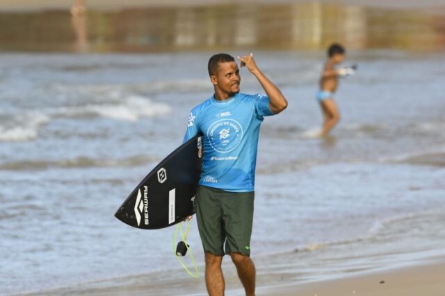 Douglas Silva CircuitoBancoDoBrasilDeSurfe Dia1 MarcioDavidPhoto00082