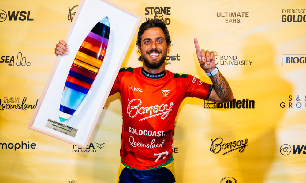 Filipe Toledo 25GoldCoast BR9 3664 Beatriz Ryder