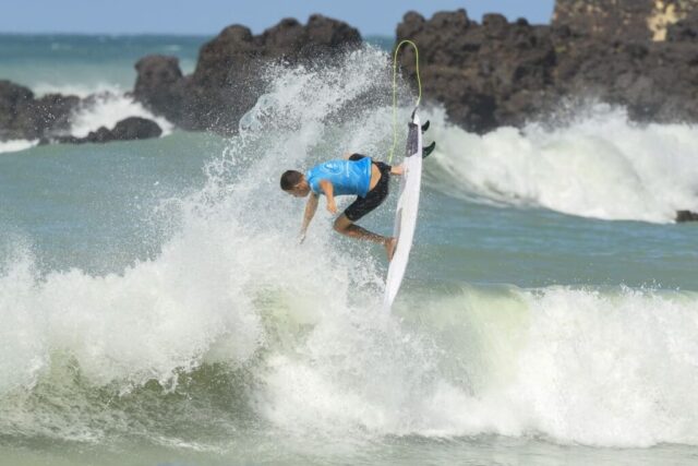 Heitor Mueller CircuitoBancoDoBrasilDeSurfe Dia1 MarcioDavidPhoto00052