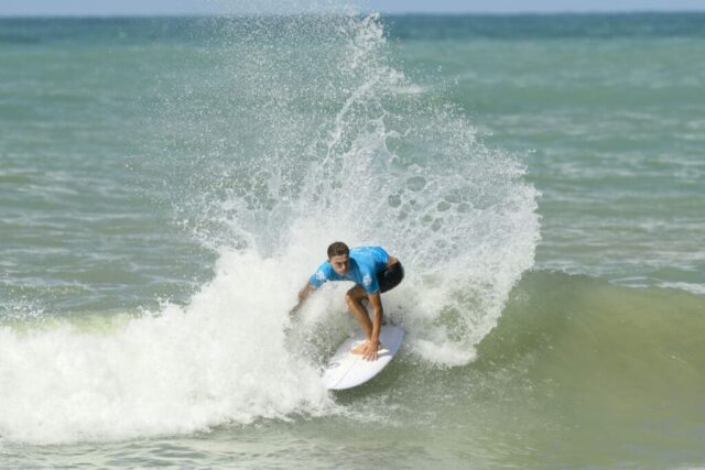 Heitor Mueller CircuitoBancoDoBrasilDeSurfe Dia1 MarcioDavidPhoto00053