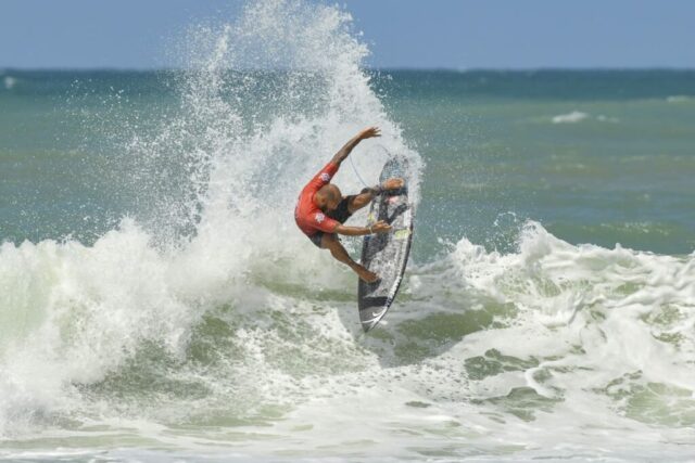 Jadson Andre CircuitoBancoDoBrasilDeSurfe Dia1 MarcioDavidPhoto00048