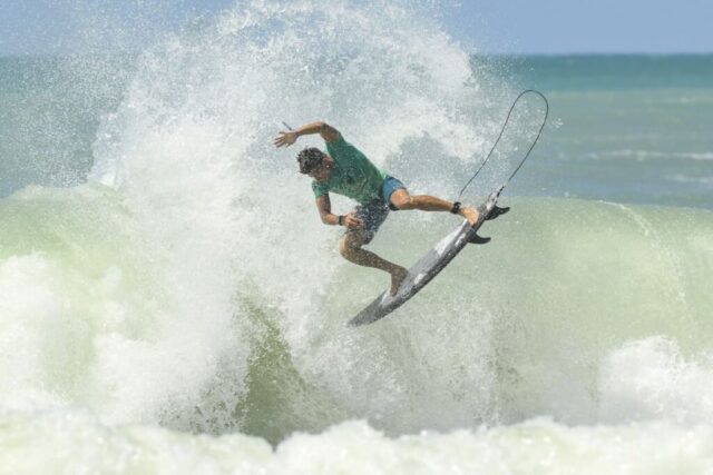Kauã Hanson CircuitoBancoDoBrasilDeSurfe Dia2 MarcioDavidPhoto00028