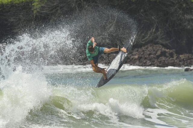 Kauã Hanson CircuitoBancoDoBrasilDeSurfe Dia2 MarcioDavidPhoto00061