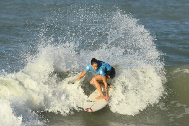 Kiany Hyakutake CircuitoBancoDoBrasilDeSurfe Dia2 MarcioDavidPhoto00090