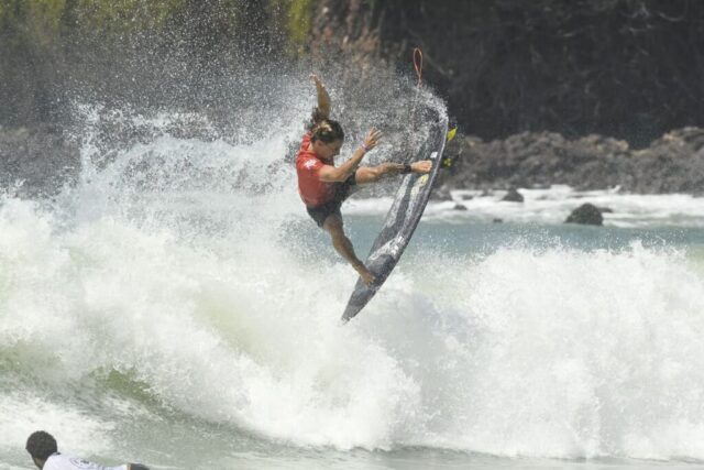 Mateus Sena CircuitoBancoDoBrasilDeSurfe Dia2 MarcioDavidPhoto00053