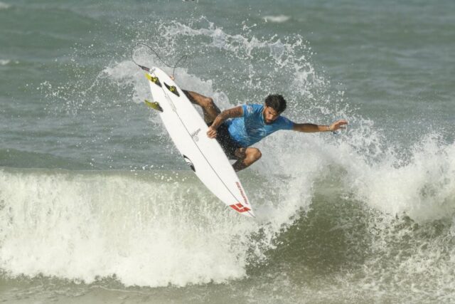 Valentin Neves CircuitoBancoDoBrasilDeSurfe Dia1 MarcioDavidPhoto00067