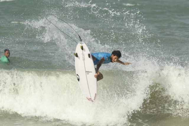 Valentin Neves CircuitoBancoDoBrasilDeSurfe Dia1 MarcioDavidPhoto00068