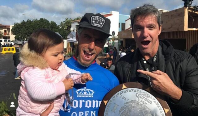 Filipe Toledo e Pedro Burckauser, criador do canal People on Tour.