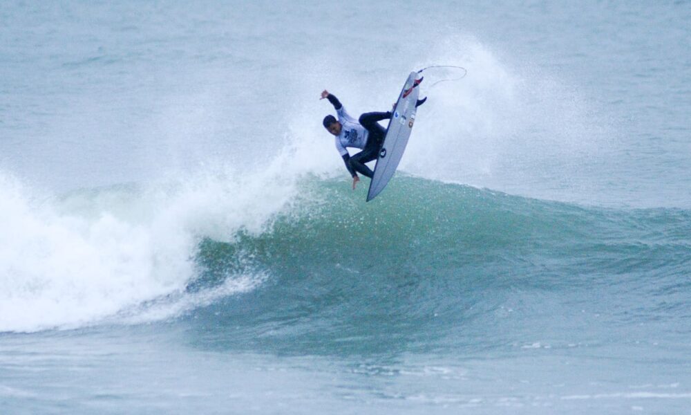 Yuri Gabryel, Silverbay Pro 2025, Praia da Silveira, Garopaba (SC), Circuito Catarinense de Surf Profissional, Fecasurf. Foto: Divulgação Silverbay