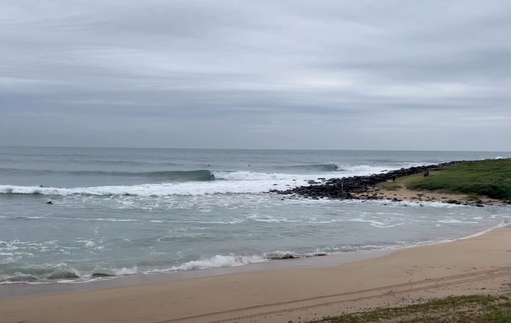 Laje da Silveira, Praia da Silveira, Garopaba (SC), Santa Catarina, Swell. Foto: Arquivo pessoal