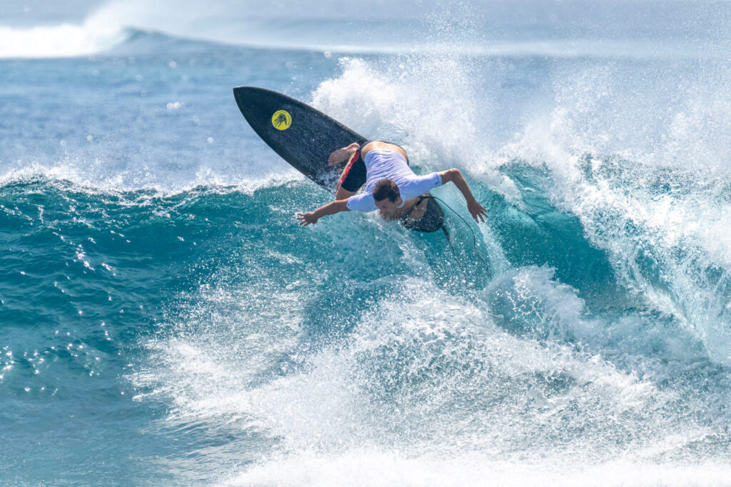 Jessé Mendes, Four Seasons Surfing Champions Trophy 2025, Sultans, Maldivas, Kuda Huraa, Maldives., Single Fin, Monoquilha. Foto: Ted Grambeau