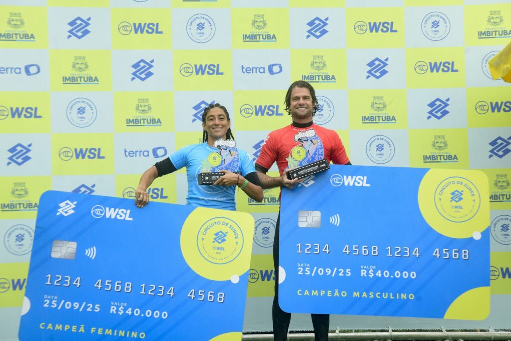 DanielaRosas MatheusNavarro CircuitoBancoDoBrasilDeSurfe ImbitubaDia5 MarcioDavidPhoto00030111