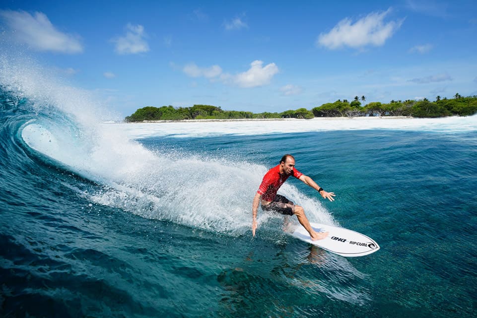 Owen Wright, Four Seasons Surfing Champions Trophy 2025, Sultans, Maldivas, Kuda Huraa, Maldives., Single Fin, Monoquilha. Foto: Ted Grambeau