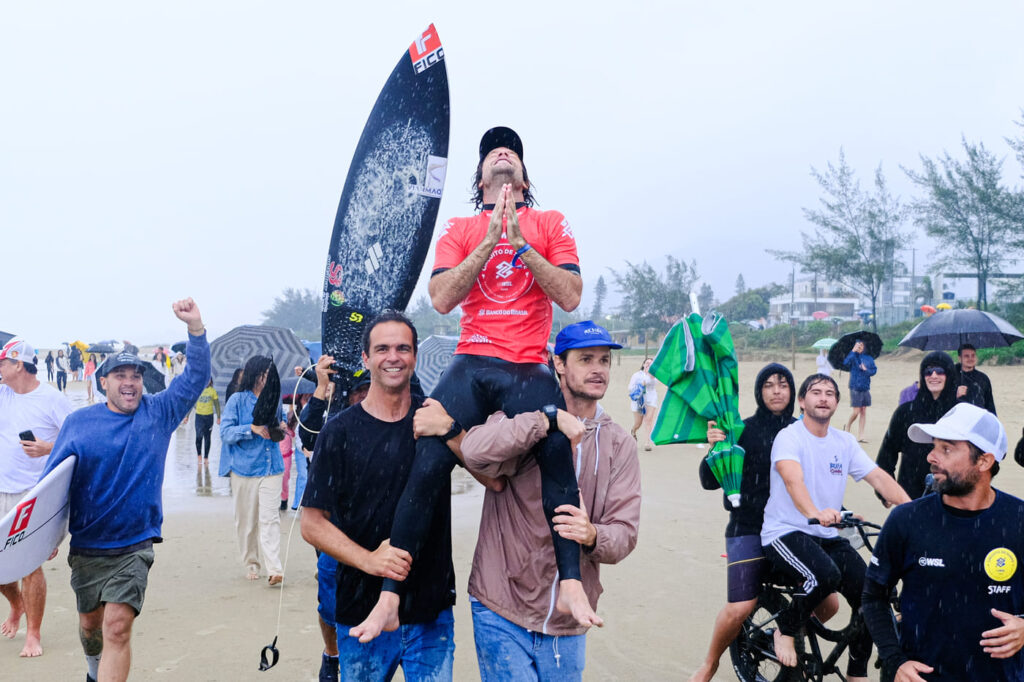 MatheusNavarro CircuitoBancoDoBrasilDeSurfe ImbitubaDia5 ChristianBender