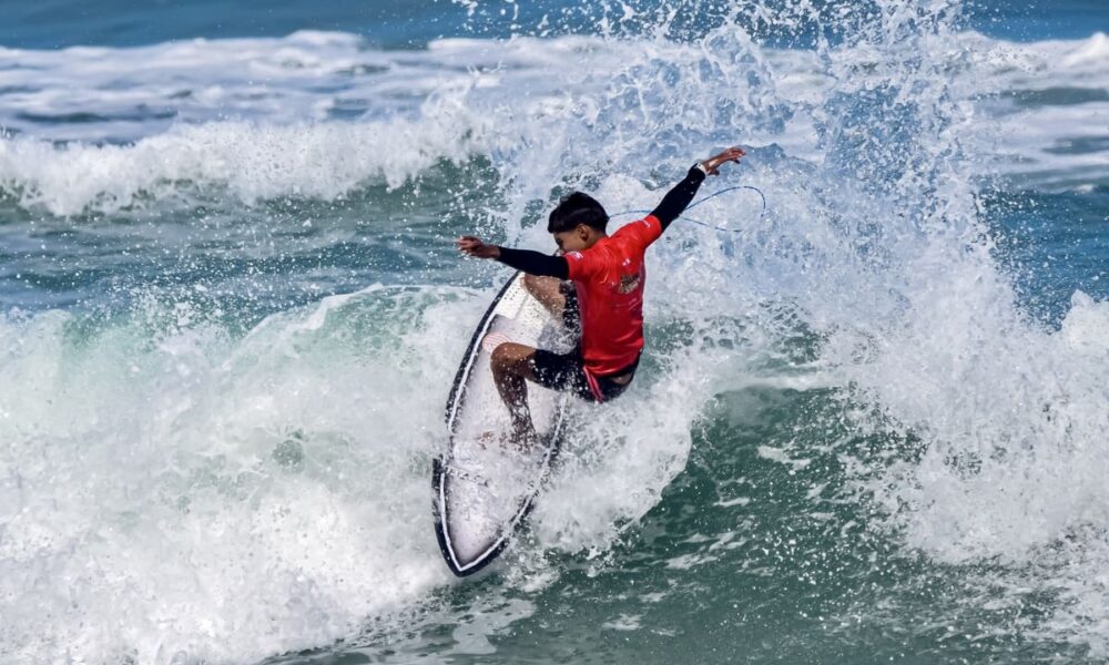 Phellype Silva, Primeira etapa do Circuito Filipe Toledo Kids On Fire 2025, Praia Grande, Ubatuba (SP). Foto: Marcelo Geacomo / @nabuscadoswell