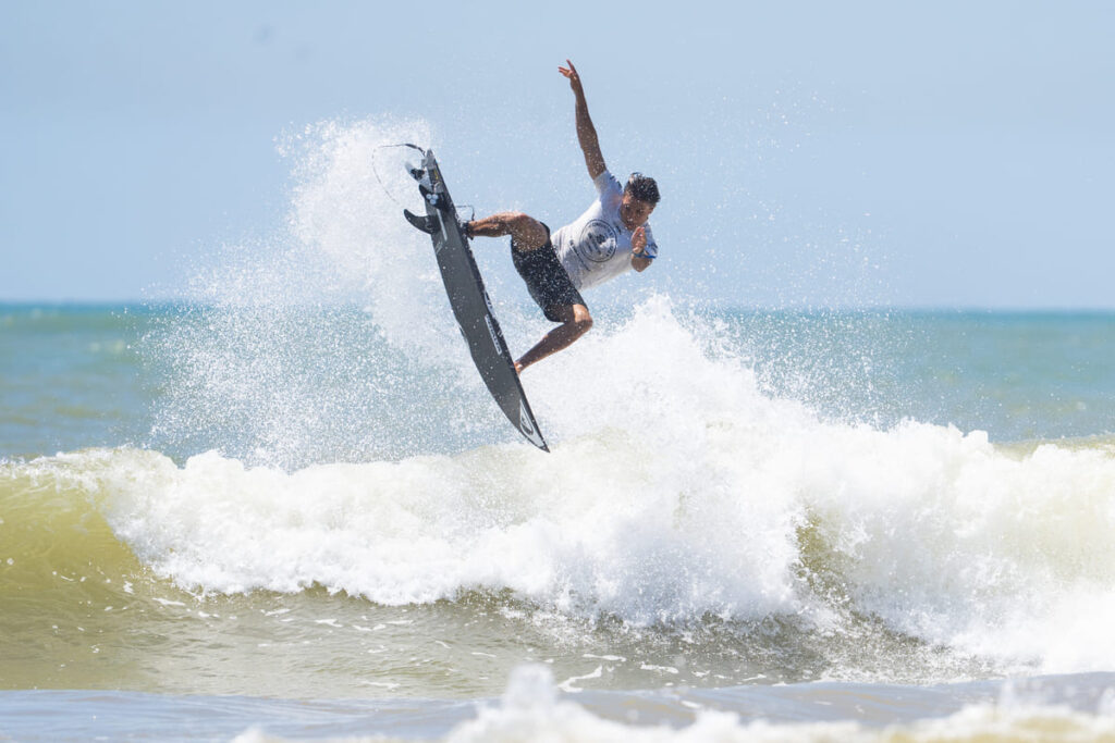 Gabriel Klaussner Circuito BB Guarapari Pedro Paiva 01710