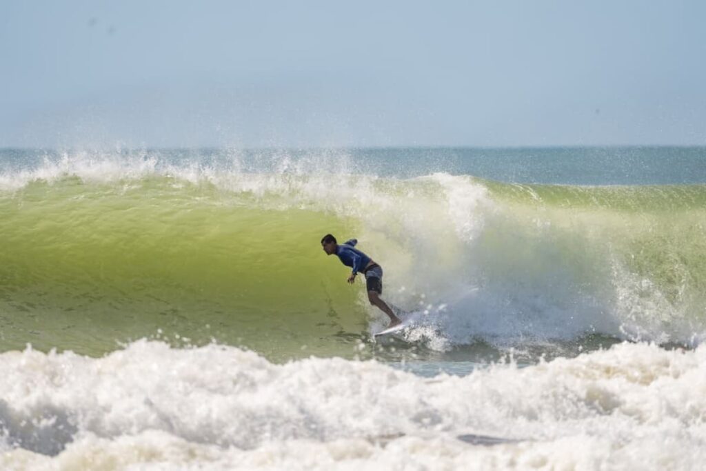 Veja como estarão as ondas na Praia D´Ulé durante a etapa do Circuito Banco do Brasil de Surfe. A previsão indica boas condições entre quinta e domingo. Foto: @jv.fotos_