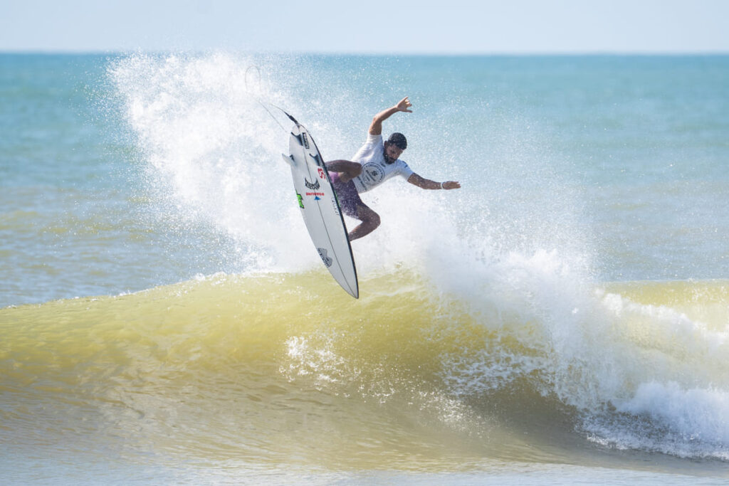 Michael Rodrigues Circuito BB Guarapari Pedro Paiva 01092