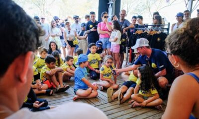 WSL Novas Ondas reúne jovens crianças entre 8 e 15 anos de idade, promovendo encontros com o intuito de interagir e conectar histórias © WSL