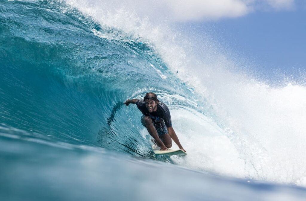 Ahmed Hishaam Shaheem, Surf, Maldivas