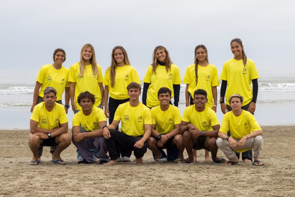 Seleção Brasileira Junior Surf Brasil Base foto brocolisphoto
