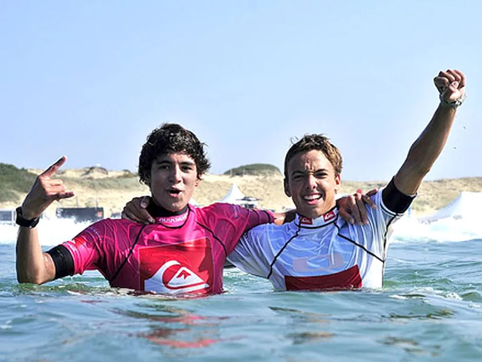 Gabriel Medina e Caio Ibelli, Quiksilver King of the Groms 2009, Capbreton, França. Foto: Divulgação