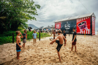 King and Queen of the Groms 2026, apresentado por Quiksilver e Roxy, em Itamambuca, Ubatuba (SP). Foto: Divulgação