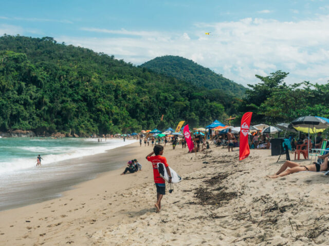 King and Queen of the Groms 2026, apresentado por Quiksilver e Roxy, em Itamambuca, Ubatuba (SP). Foto: Divulgação
