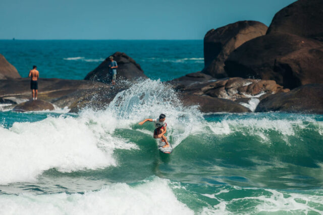 King and Queen of the Groms 2026, apresentado por Quiksilver e Roxy, em Itamambuca, Ubatuba (SP). Foto: Divulgação